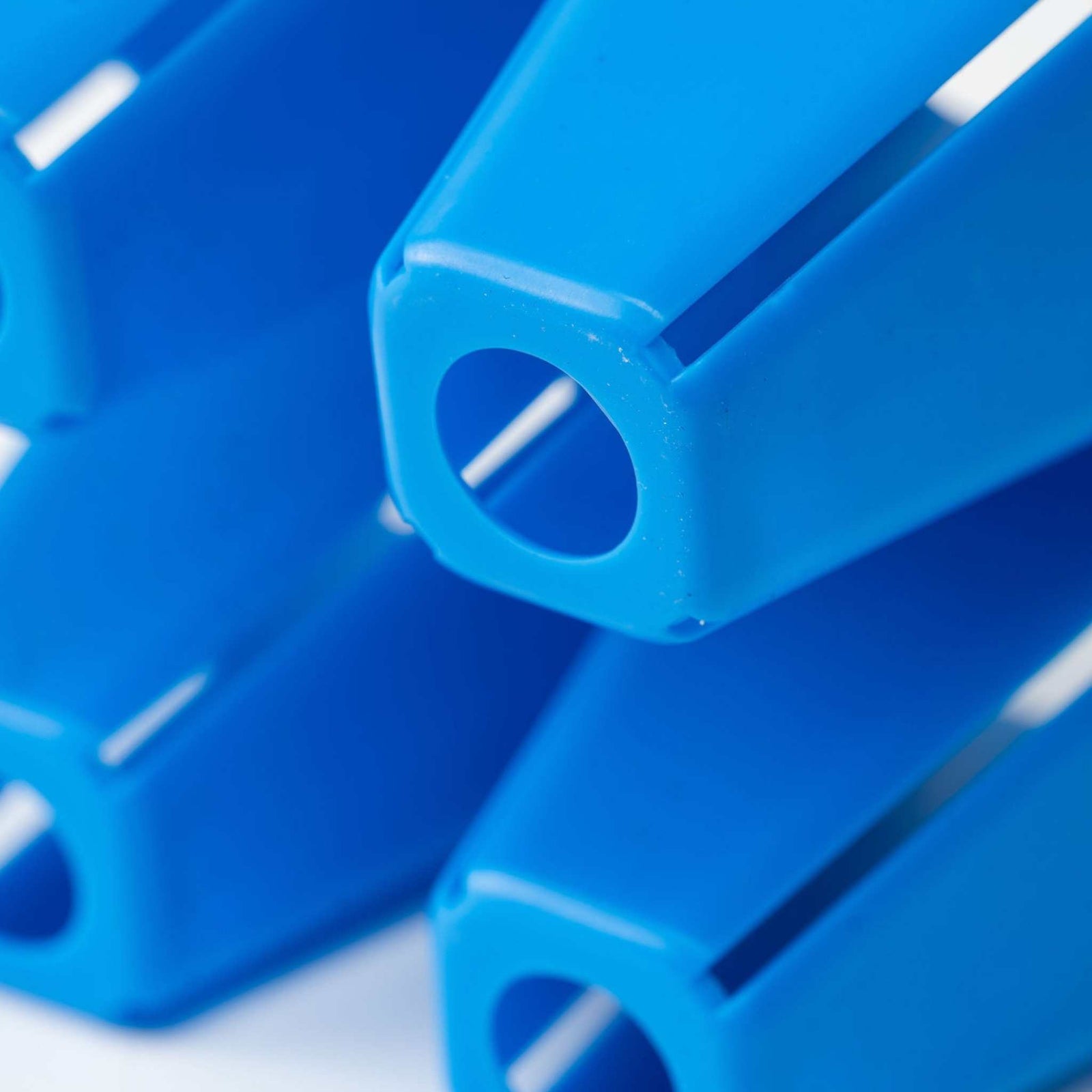 Blue 4 cell bottom view