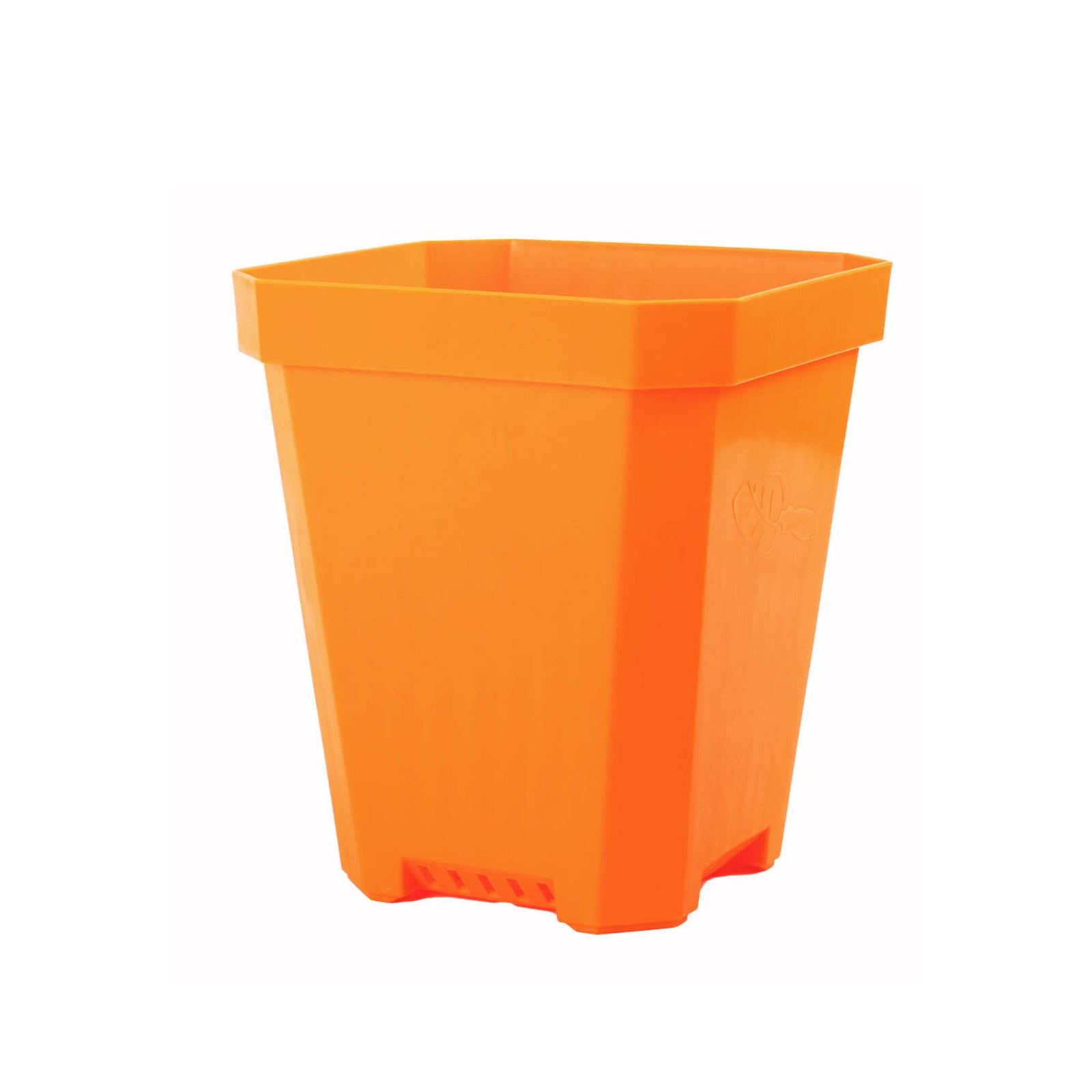 side profile of 5" orange nursery pot