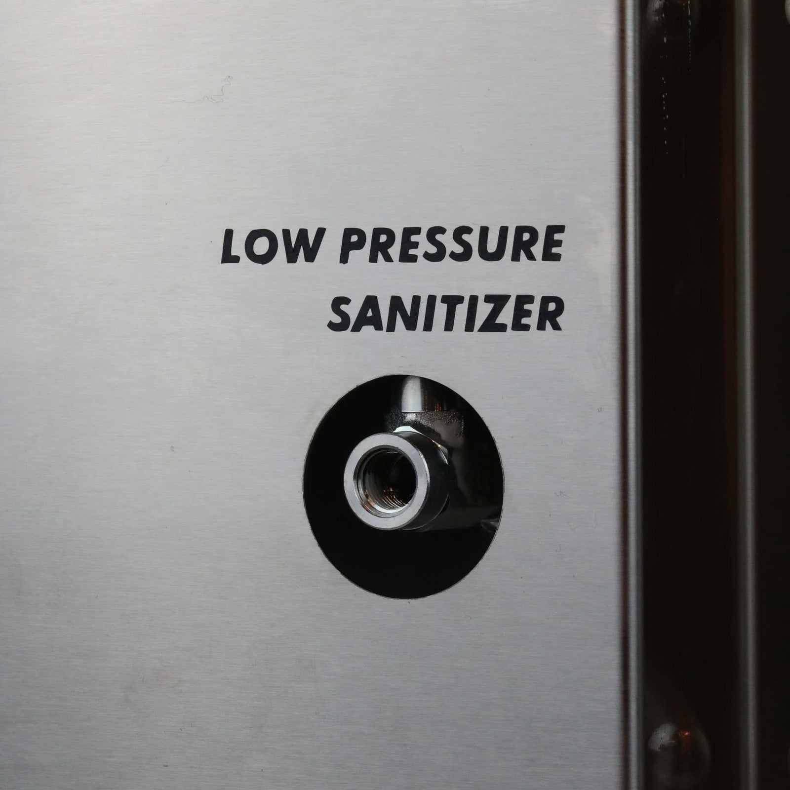 Low pressure sanitizer inlet for hose hookup