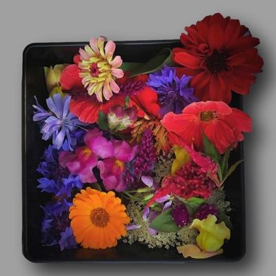 Bootstrap Farmer's Edible Flower List