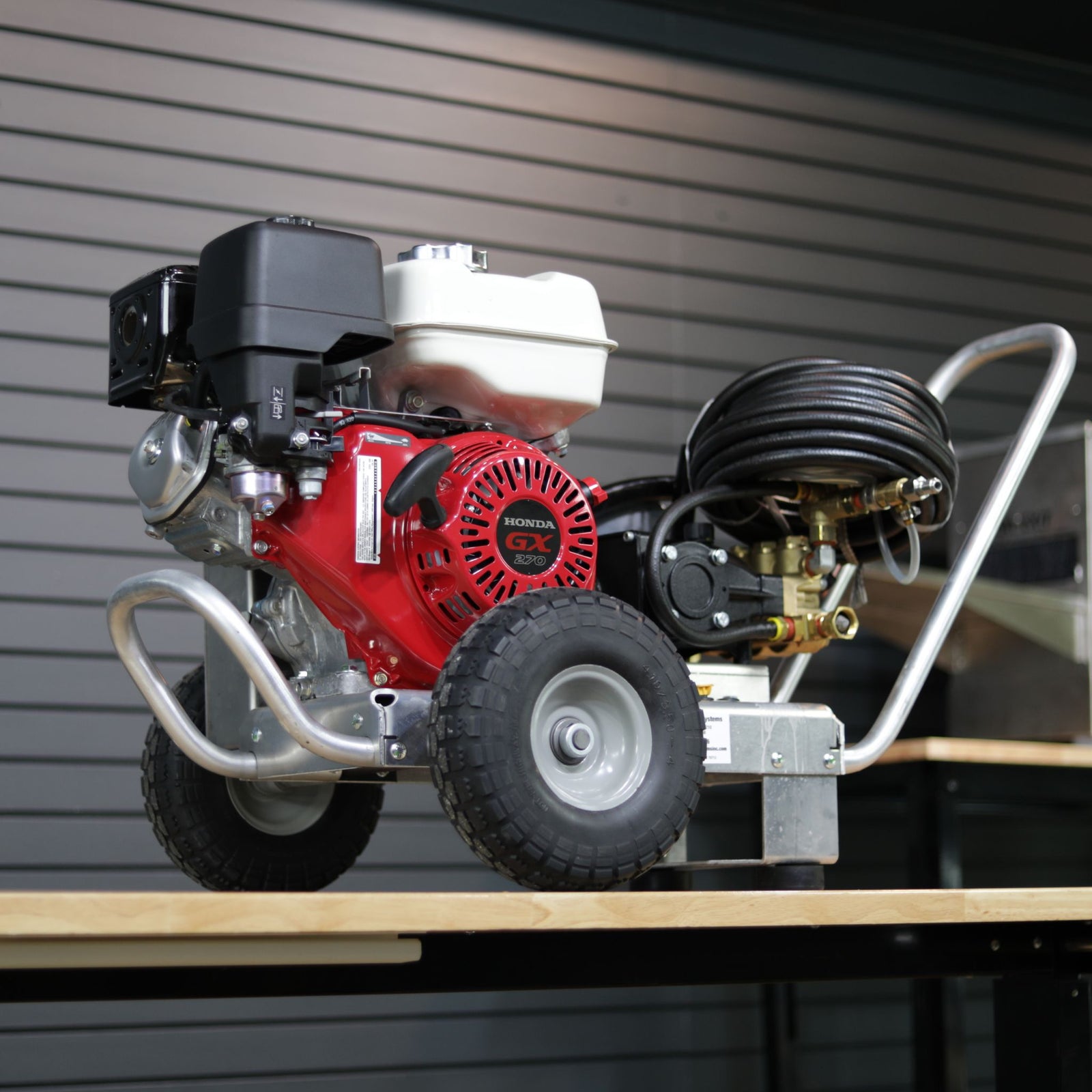 GAS Powered LandaHD 3.5_35 Industrial Cold Water Pressure Washer Honda View