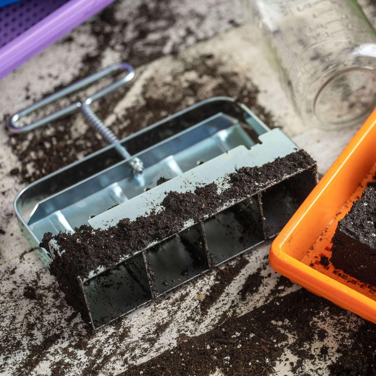 4 block soil blocker in use
