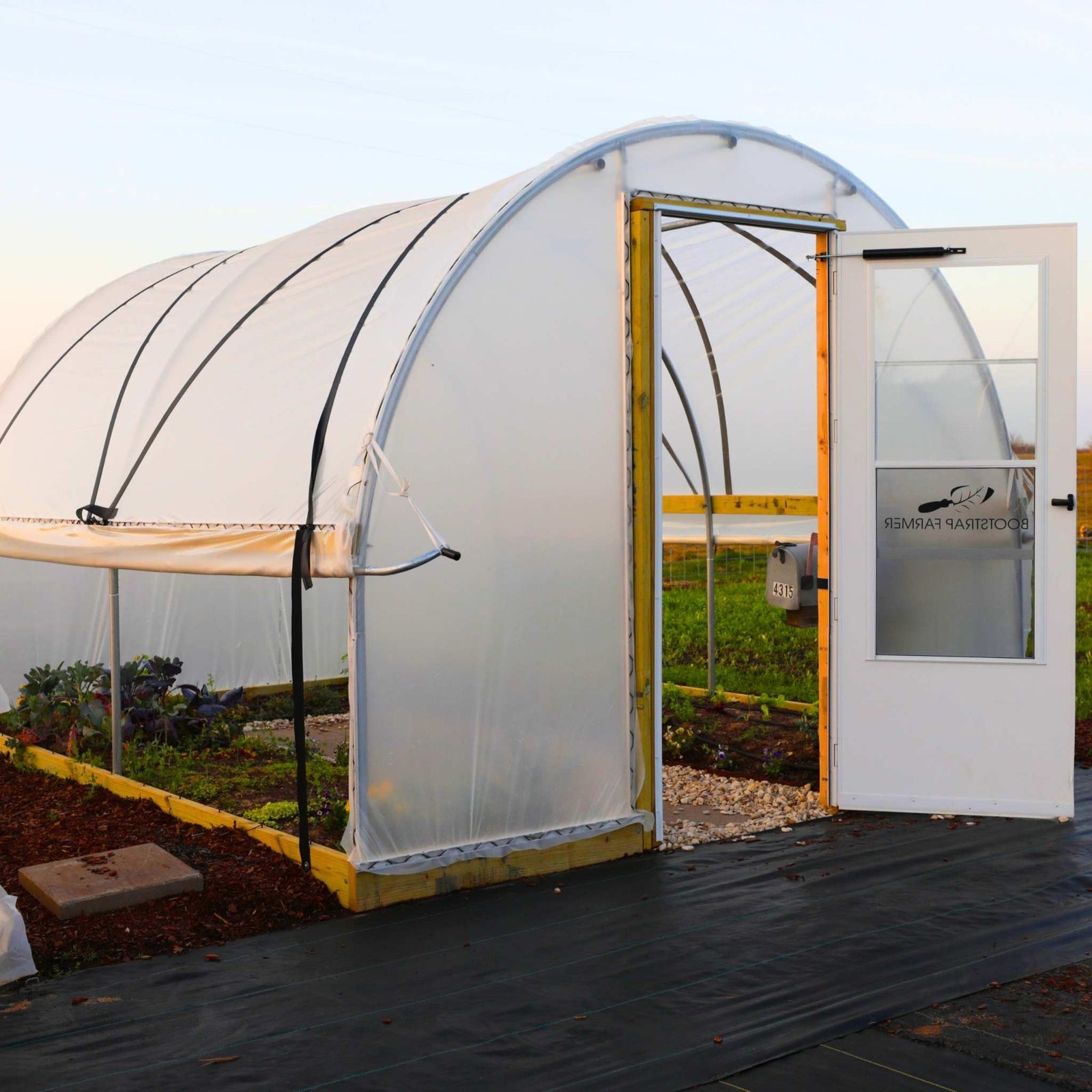 Hobby Hoop house 10 x 12