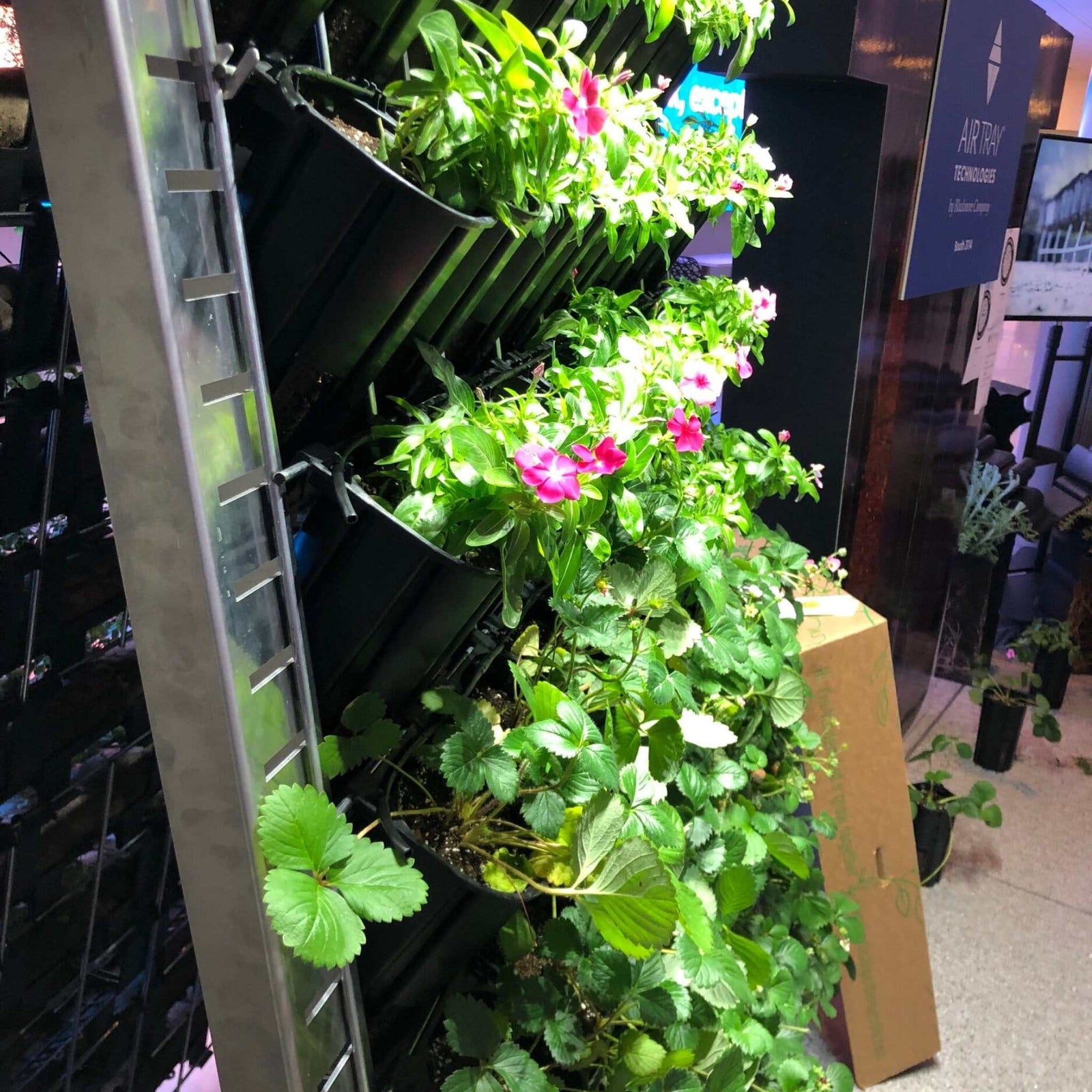 varden sleeve installation with flowers