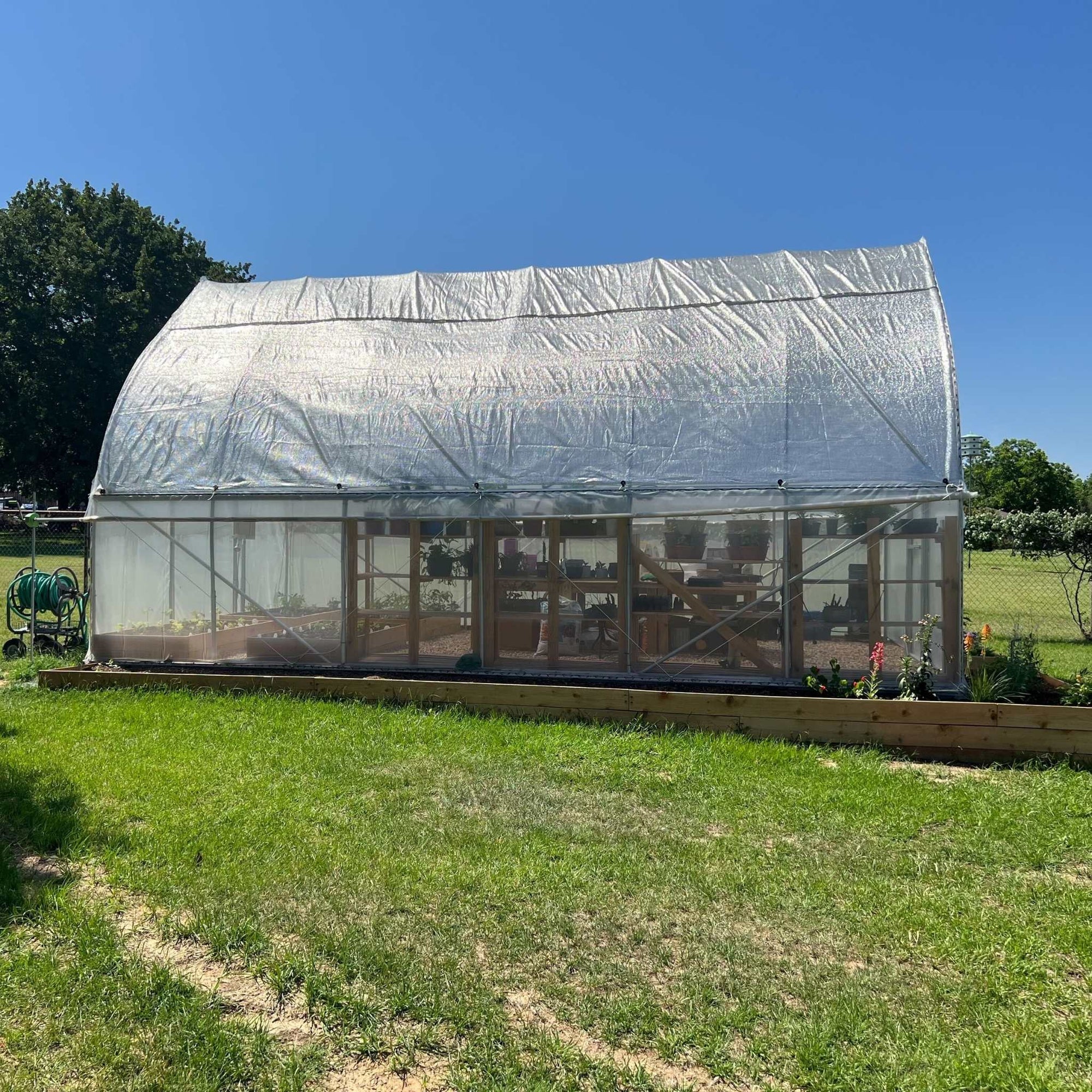 Aluminum shade cloth on gothic